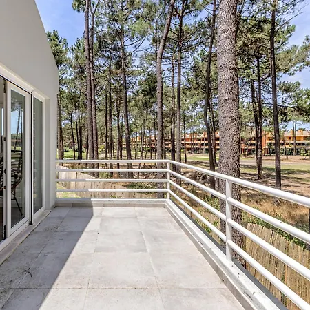 Aroeira Modern Grand With Pool By Homing * Aroeira (Setubal)