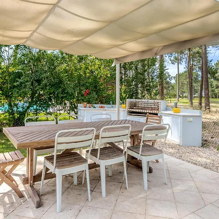 Aroeira Modern Grand With Pool By Homing Вилла *