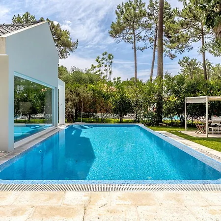 Aroeira Modern Grand With Pool By Homing וילה *
